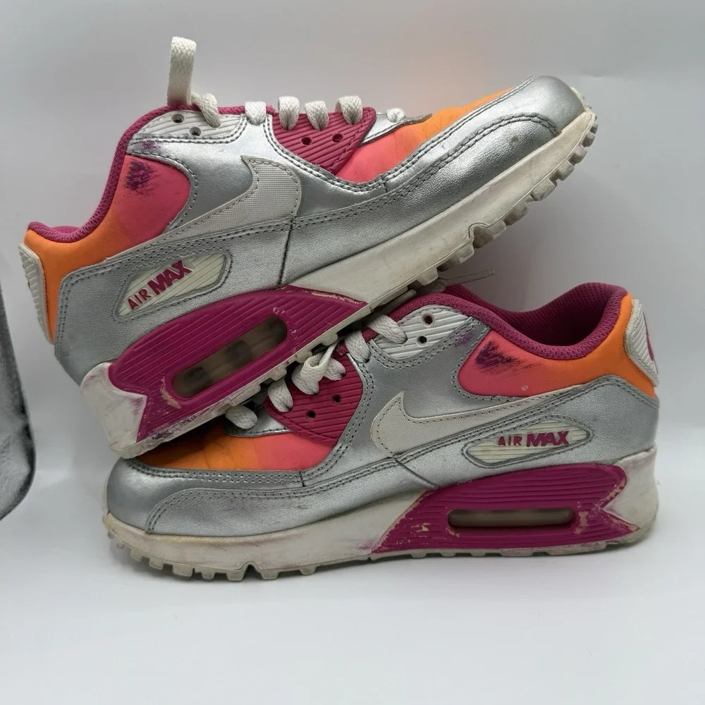 Nike Air Max 90 Pink Orange Silver Athletic Running Shoes Sneakers Youth‎ Size 4